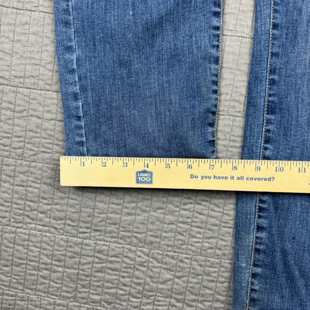 Lucky Brand 221 Straight Leg Jeans Mens 34x32 (33x30) Blue Denim Medium Wash